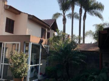 Casa · 120m² · 4 Ambientes · Casa en Venta - 3 Dorm. 2 Baños - Merlo