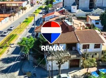 Casa · 193m² · 4 Ambientes · 1 Cochera · Casa en Venta Frente Alto Noa Shopping 3 Dorm