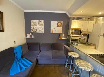 Casa · 159m² · 7 Ambientes · Casa PH 7 Ambientes Venta Caseros Patio