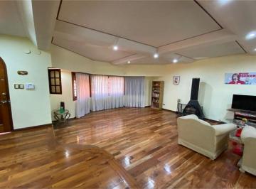 Casa · 285m² · 6 Ambientes · Venta Casa 6 Ambientes Boedo 4 Cocheras Ap Cred