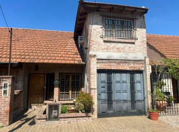 Casa · 55m² · 4 Ambientes · 1 Cochera · Venta Casa 4 Ambientes Ciudad Evita!apto Credito