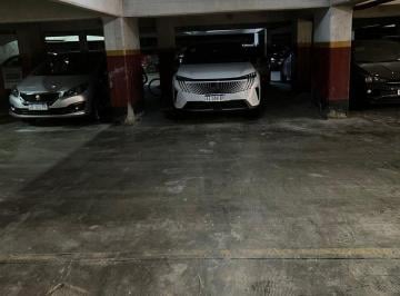 Garage · 225m² · Venta 18 Cocheras en Block V. Crespo Movistar Arena