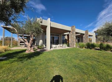 Casa de 5 ambientes, Luján de Cuyo · Capital Prop Vende Oportunidad de Inversión Barrio Terra Malva