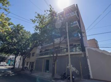 Departamento · 43m² · 2 Ambientes · 1 Cochera · Venta Dpto de 1 Dormi Al Frente Terraza Exclusiva