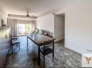 Departamento · 62m² · 4 Ambientes · Departamento en Venta - 3 Dorm. 1 Baño - 69 m - Floresta