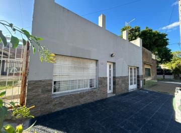 Casa · 160m² · 6 Ambientes · 2 Cocheras · Casa Multi - Familiar 3amb y 3amb en San Martin