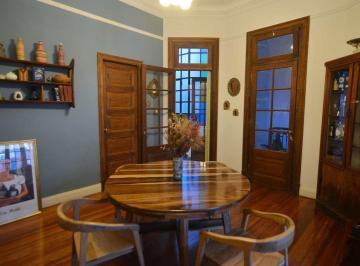 PH · 142m² · 5 Ambientes · Venta PH 5 Amb Terraza y Quincho Caba