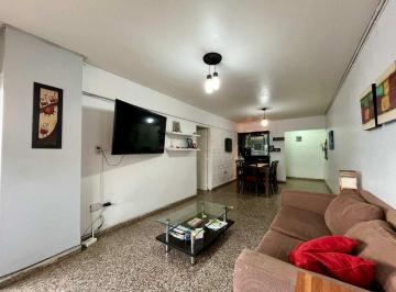 Departamento · 90m² · 5 Ambientes · 1 Cochera · Venta Departamento 3 Dorm. Tucuman