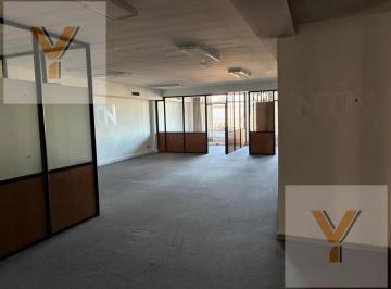 Oficina comercial · 164m² · 3 Ambientes · Oficina en Alquiler - 2 Baños - 180 m - San Nicolás