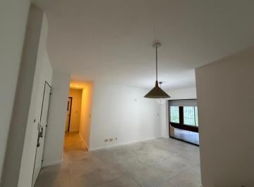 Departamento · 75m² · 3 Ambientes · Departamento de Dos Dorm. en Venta Apto Credito a m de Av Pellegrini Laprida 1600 Rosario