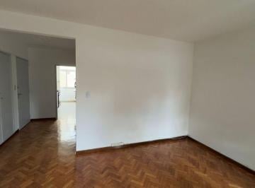 Departamento de 2 ambientes, Colegiales · Departamento 2 Amb en Colegiales 2do Piso por Escalera