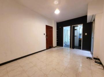 Departamento · 22m² · 1 Ambiente · Sarmiento Al 2200 - Depto en Alquiler, 1ambiente, Barrio de Balvanera - Cocina Independiente