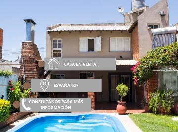 Casa · 140m² · 5 Ambientes · 1 Cochera · Casa - San Nicolas de Los Arroyos