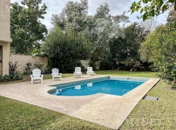 Casa · 240m² · 7 Ambientes · 5 Cocheras · Casa en Venta en Pacheco