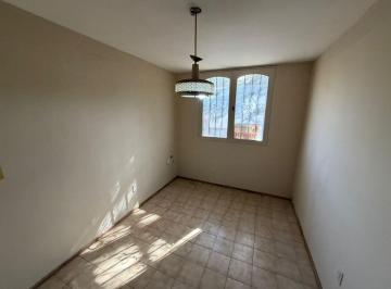 Departamento en Venta de 4 ambientes  · Proyecta Vende Departamento Cuarta Sección.