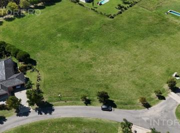 Terreno · 1221m² · Lote en Venta de 1221 m² en Barrio Fincas del Alba, Ezeiza