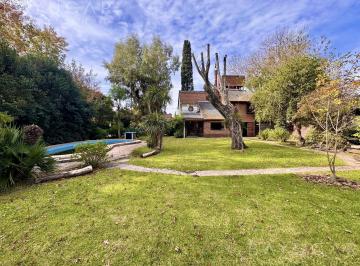 Casa · 146m² · 5 Ambientes · 3 Cocheras · Venta Casa - Robles del Monarca - Apto Crédito - Sin Expensas