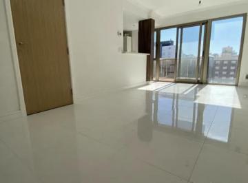 Departamento · 65m² · 2 Ambientes · 1 Cochera · Departamento en Plaza Mitre
