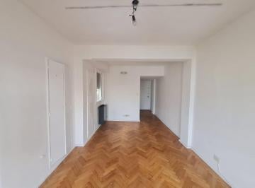 Departamento · 40m² · 2 Ambientes · Venta Depto 2 Ambientes Boedo 1o Piso Av La Plata