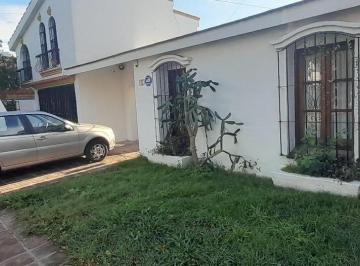 Casa · 170m² · 5 Ambientes · 1 Cochera · Casa en Alquiler, Dos Dorm., Amplia Galeria, Tablada Park, Zona Norte