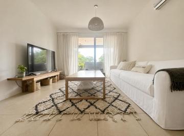 Departamento · 80m² · 3 Ambientes · 1 Cochera · Alquiler Departamento en Buenavista