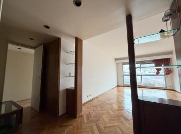 Departamento · 109m² · 3 Ambientes · Increible Departamento 3 Ambientes con Dependencia Al Frente en Recoleta.