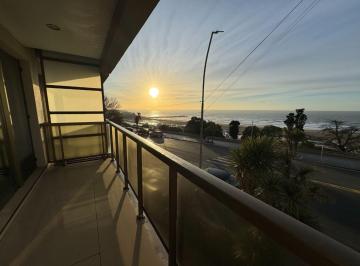 Departamento · 106m² · 3 Ambientes · 2 Cocheras · Venta 3 Amb C/ Cochera y Vista Al Mar Playa Grande