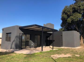 Casa · 85m² · 2 Ambientes · ¡Venta! Casa en Housing - 2 Dorm. - Unquillo ¡Apto Crédito!