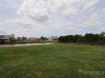Terreno · 766m² · Venta Lote Canning Barrio Los Talas con Fondo a Laguna