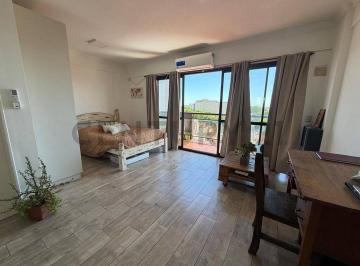 Departamento · 37m² · 1 Ambiente · Venta Floresta Monoambiente Divisible C/ Terraza