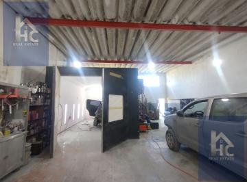 Local comercial · 221m² · Venta - Taller - Local - Galpon - Banfield - Financiacion - Inversion - Alquiler