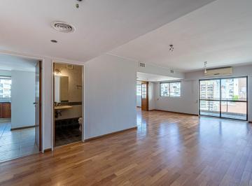 Departamento · 172m² · 8 Ambientes · 1 Cochera · Venta - Departamento 4 Dorm.. con Cochera. Apto Credito