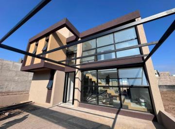 Casa de 4 ambientes, Córdoba · Casa de Categoría en Docta – Etapa 2