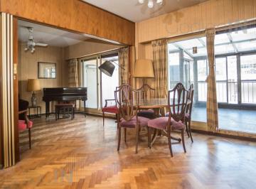 Departamento · 70m² · 3 Ambientes · Oportunidad Unica Ubicación Premium, Tres Ambientes con Balcón Terraza