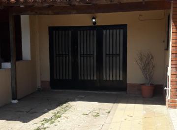 Casa de 4 ambientes, La Matanza · Chalet en Ciudad Evita