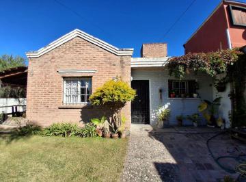 Casa de 4 ambientes, Córdoba · Casa de 2 Dorm. en Villa Allende Parque, con Escritura, Cerca de Av Bodereau