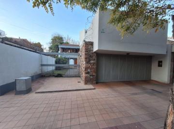 Casa de 10 ambientes, Ciudad de Mendoza · Inmobiliaria Suarez & Ortega Vende Casa Apta Vivienda / Oficinacalle Aguado 339, Ciudad