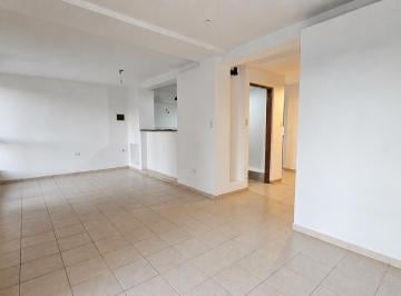 Departamento · 100m² · 5 Ambientes · Vendo Amplio Departamento en Barrio Rogelio Martinez - 3 Habitaciones