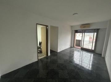 Departamento de 4 ambientes, Avellaneda · Departamento 4 Ambientes Avellaneda Centro!