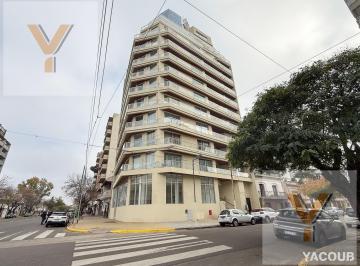 Local comercial · 177m² · 1 Ambiente · Local en Alquiler - 2 Baños - 177 m - La Plata