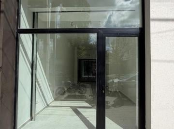 Local comercial · 47m² · 1 Ambiente · Local Comercial en Alquiler - 1 Ambiente - La Plata