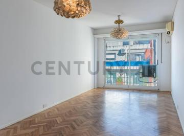 Departamento · 68m² · 3 Ambientes · Venta Departamento 3 Ambientes Reciclado en Caballito