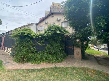 Casa · 88m² · 4 Ambientes · 1 Cochera · Casa en Venta, 3 Dorm. en Beccar
