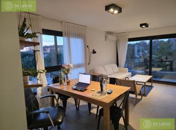 Departamento · 68m² · 2 Ambientes · Alquiler - Dpto. 2 Ambientes en San Isidro con Balcón Pileta Cochera Excelente Ubicación