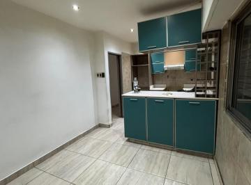 PH · 100m² · 4 Ambientes · 1 Cochera · Alquiler PH Tipo Casa 4 Amb Cochera Patio Parrilla S/ Expensa Boulogne