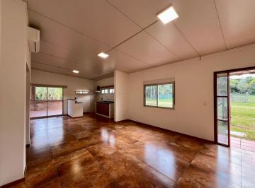 Casa · 60m² · 3 Ambientes · 1 Cochera · Alquiler Anual 3 Ambientes Las Flores, Piriápolis