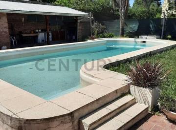 Casa · 132m² · 4 Ambientes · 5 Cocheras · Venta Casa 4 Ambientes con Pileta Parque Alvear Tortuguitas