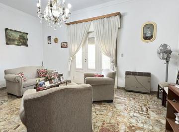 PH · 367m² · 5 Ambientes · Venta PH 5amb con Dos Depositos Jose Leon Suarez