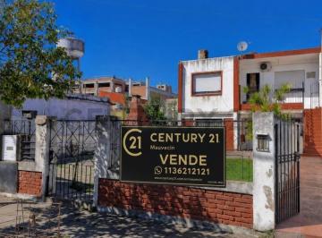 Casa · 200m² · 6 Ambientes · 1 Cochera · Casa en Venta Ideal Dos Familias, Malabia 2800 San Justo. Son 2 PH en El Mismo Lote