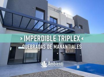 Casa de 4 ambientes, Córdoba · Imperdible Triplex a Estrenar - Quebradas de Manantiales